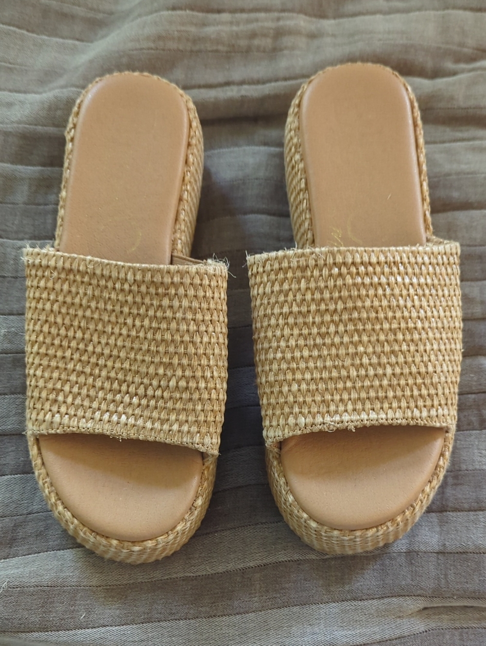 Matisse Tan Woven Slide Sandals